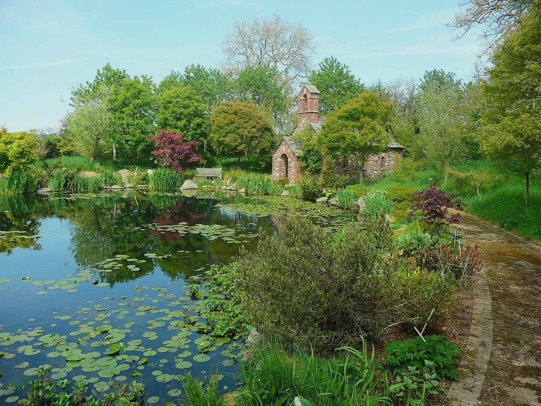 Private Lakes & Farm Ponds